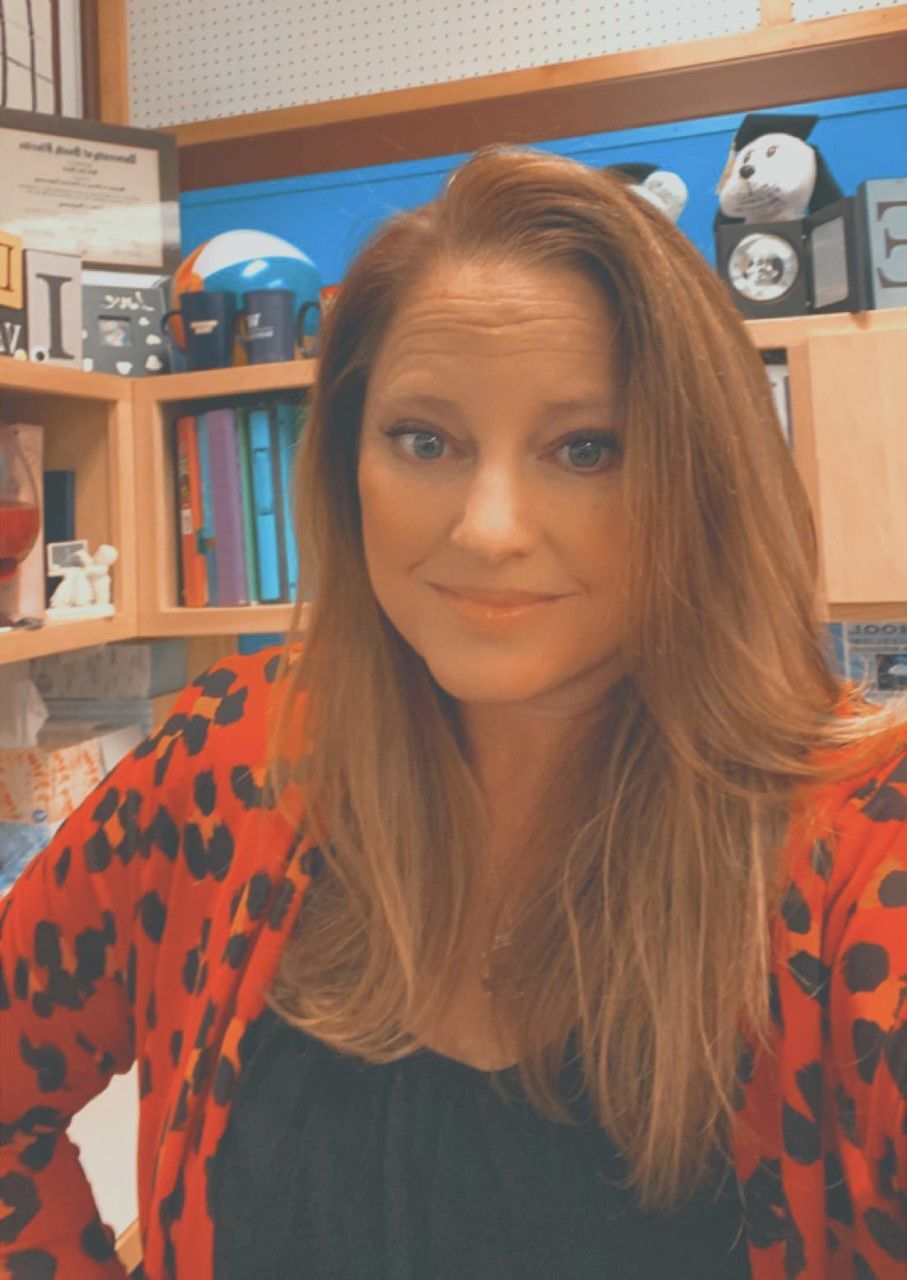 Julie Nawrocki